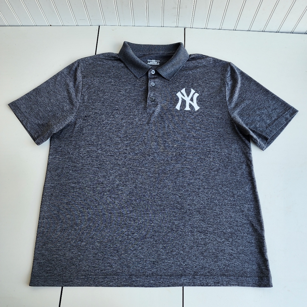 Genuine Merchandise New York Yankees Men’s Polo Shirt Gray Stertch XL